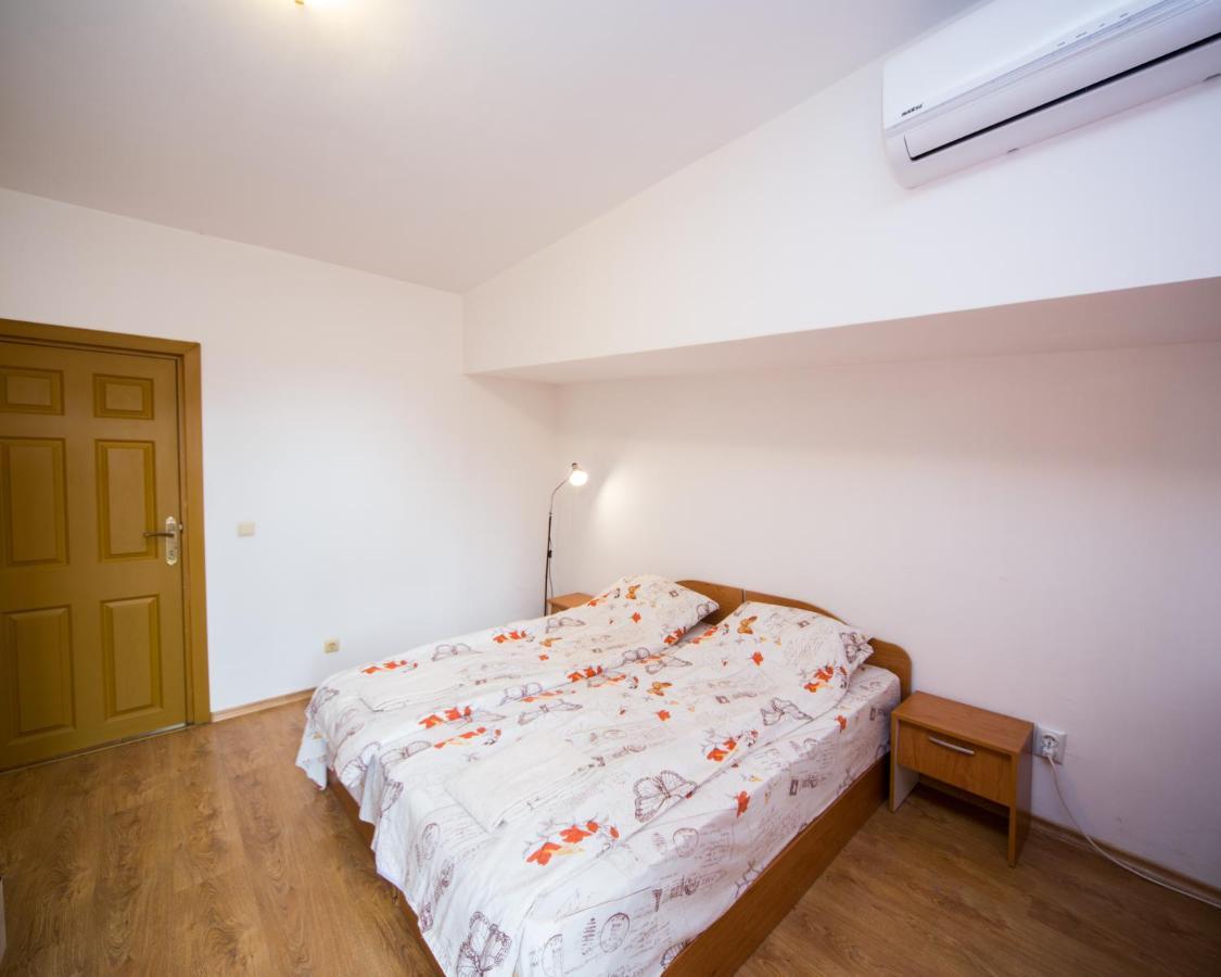 Aleks Top Center Burgas Ngoại thất bức ảnh